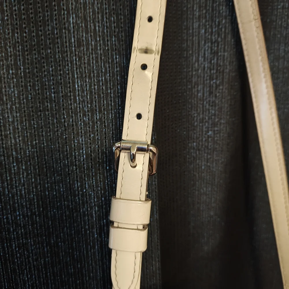 Louis Vuitton Brea MM